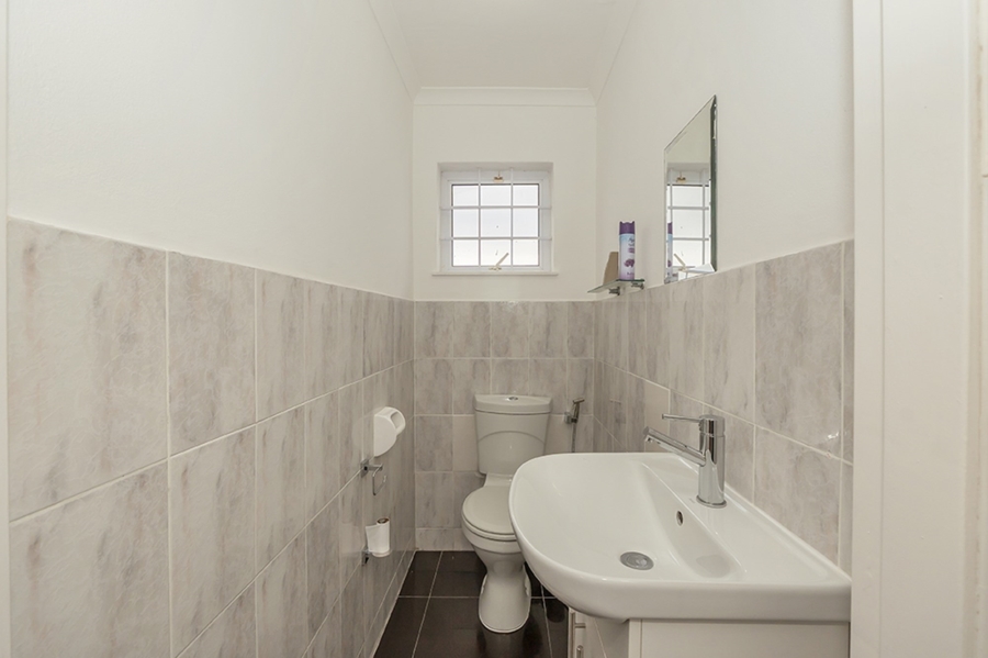 To Let 3 Bedroom Property for Rent in Marina Da Gama Western Cape